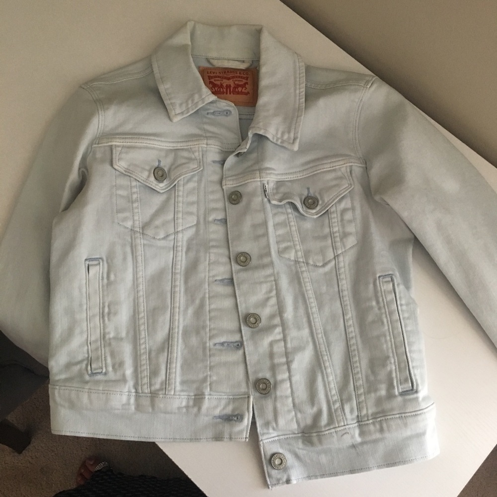 Levi’s denim jacket